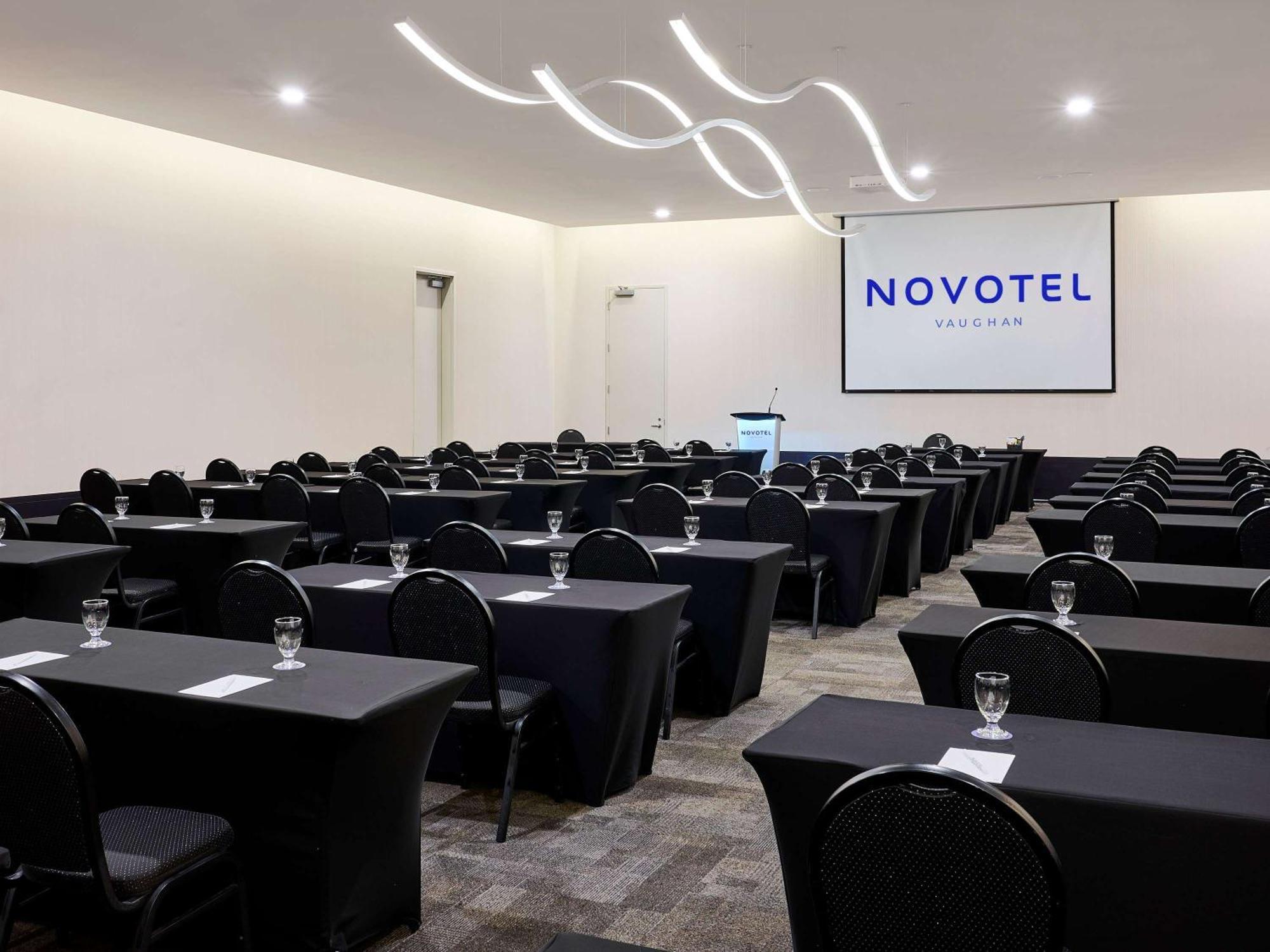 Novotel Toronto Vaughan Centre Exteriér fotografie